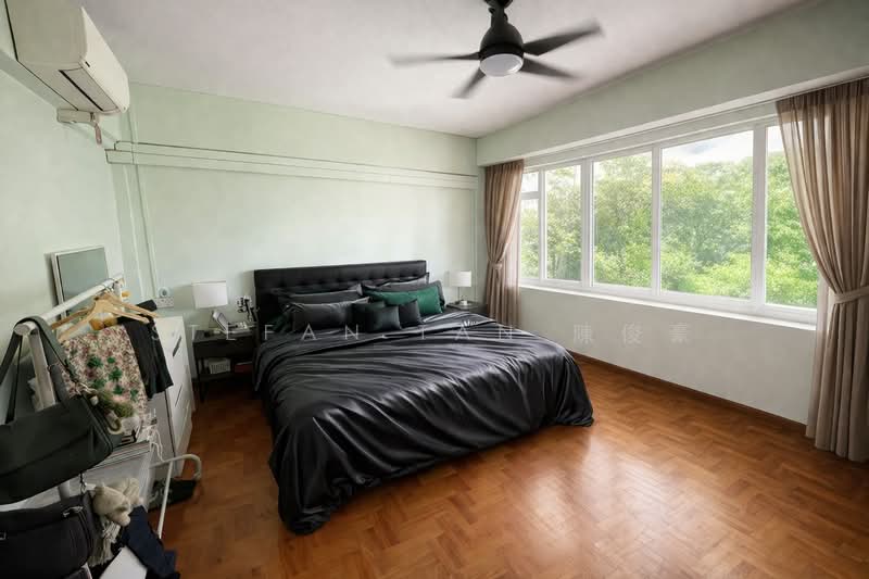 535 Bukit Batok Street 52, 535 Bukit Batok Street 52, 3 Bedrooms, 1,572 sqft, HDB Flat For Sale, by Stefan Tan 陳俊豪, 500102663 - Bedroom - PropertyGuru.com.sg