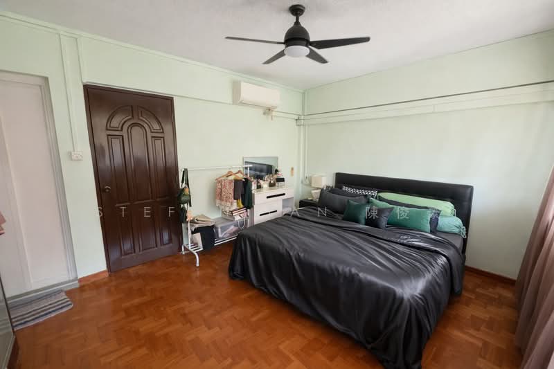 535 Bukit Batok Street 52, 535 Bukit Batok Street 52, 3 Bedrooms, 1,572 sqft, HDB Flat For Sale, by Stefan Tan 陳俊豪, 500102663 - Bedroom - PropertyGuru.com.sg