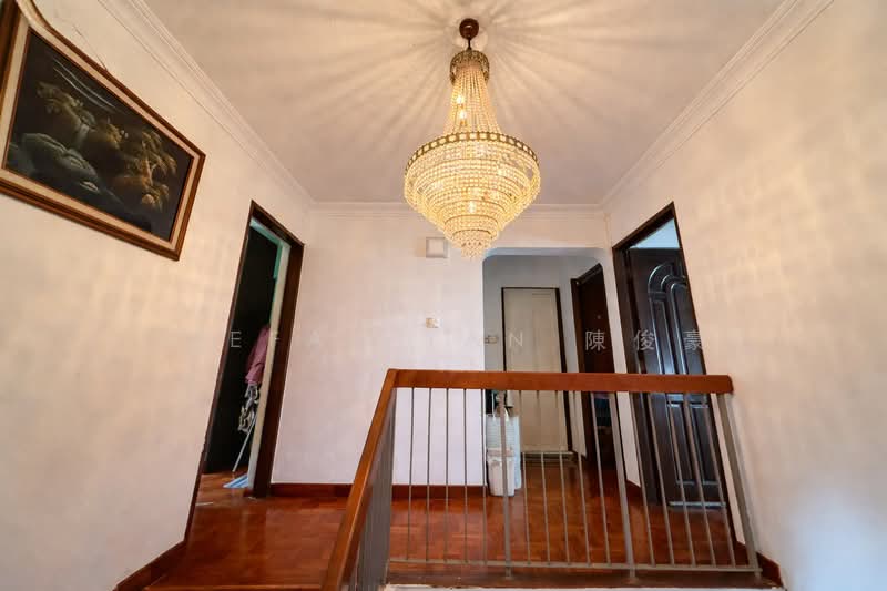 535 Bukit Batok Street 52, 535 Bukit Batok Street 52, 3 Bedrooms, 1,572 sqft, HDB Flat For Sale, by Stefan Tan 陳俊豪, 500102663 - Corridor - PropertyGuru.com.sg