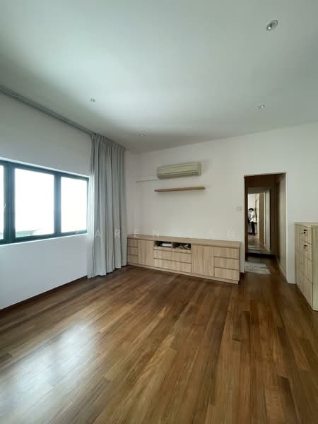 717 Bukit Timah Road, Bukit Timah road, 4 Bedrooms, 2,800 sqft, Town House For Rent, by Karen Tan, 500102666 - Common bedroom  - PropertyGuru.com.sg