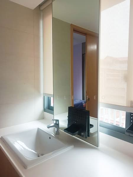 Thomson Three, 45 Bright Hill Drive, 1 Bedroom, 495 sqft, Condominium For Rent, by Janelle Teo, 500102679 - Bathroom - PropertyGuru.com.sg