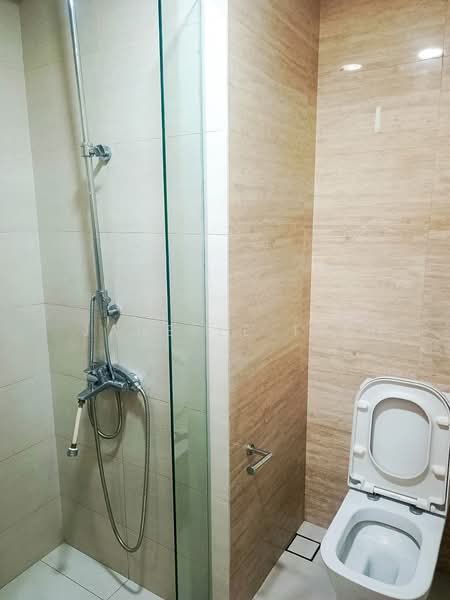 Thomson Three, 45 Bright Hill Drive, 1 Bedroom, 495 sqft, Condominium For Rent, by Janelle Teo, 500102679 - Bathroom - PropertyGuru.com.sg