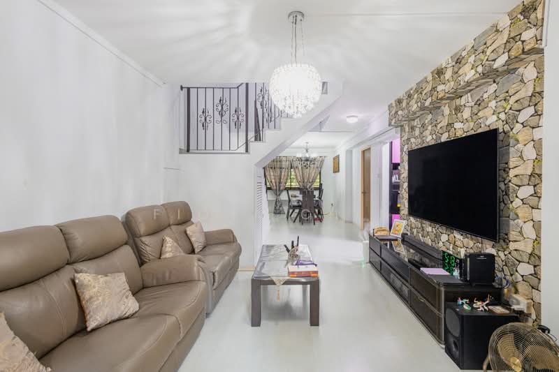 788 Woodlands Avenue 6, 788 Woodlands Avenue 6, 4 Bedrooms, 1,500 sqft, HDB Flat For Rent, by Fiona Chen, 500102687 - Living Room - PropertyGuru.com.sg