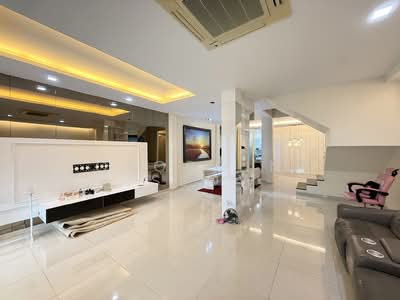 For Rent - Sennett Estate