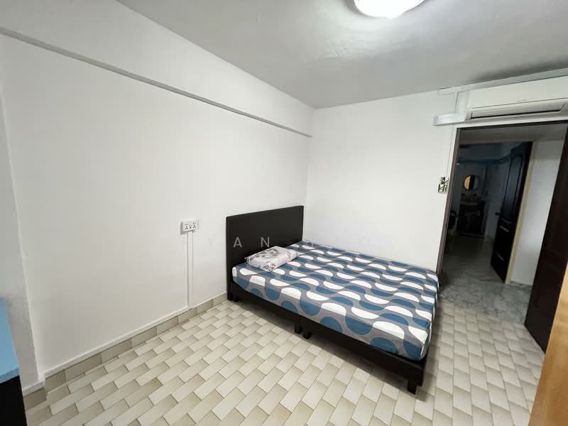 12 Pine Close, 12 Pine Close, 2 Bedrooms, 732 sqft, HDB Flat For Sale, by Ryan Yeo, 500102703 - Bedroom - PropertyGuru.com.sg