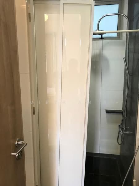 Soho 188, 188 Race Course Road, 1 Bedroom, 431 sqft, Apartment For Rent, by Mirza Amir, 500102707 - Bathroom - PropertyGuru.com.sg