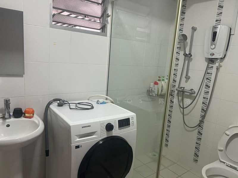 442C Fajar Road, 442C Fajar Road, Room Rental, 150 sqft, HDB Flat For Rent, by Tan Carlos 陈卡洛, 500102716 - Bathroom - PropertyGuru.com.sg