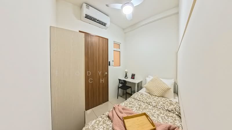 Caspian, 50 Lakeside Drive, Room Rental, 150 sqft, Condominium For Rent, by Melody Azyliae Chiam, 500102728 - Bedroom - PropertyGuru.com.sg
