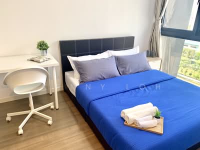 For Rent - The Lakefront Residences