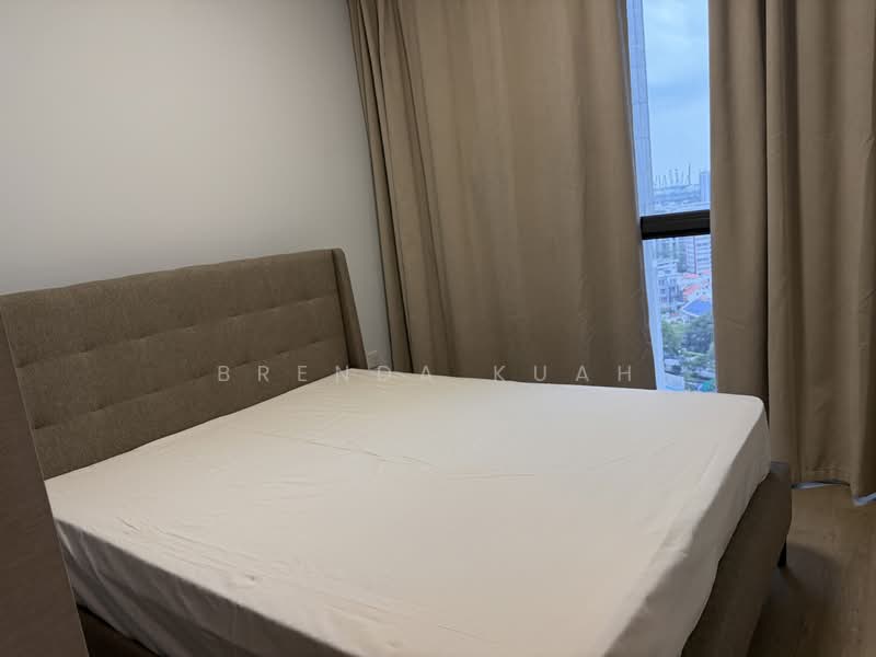 Clavon, Clementi Avenue 1, 2 Bedrooms, 764 sqft, Condominium For Rent, by Brenda Kuah, 500102741 - Master Bedroom - PropertyGuru.com.sg