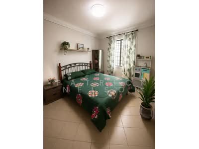 For Rent - 227 Tampines Street 23