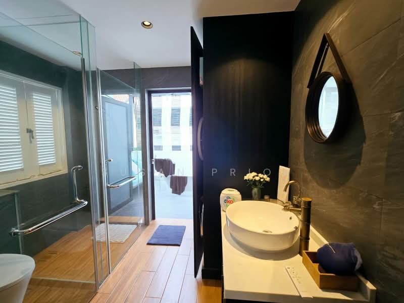 Curly Wurly at Joo Chiat, Nearby Joo Chiat Place, Everitt Road, 2 Bedrooms, 2,290 sqft, Conservation House For Rent, by Susan Prior, 500102746 - PropertyGuru.com.sg