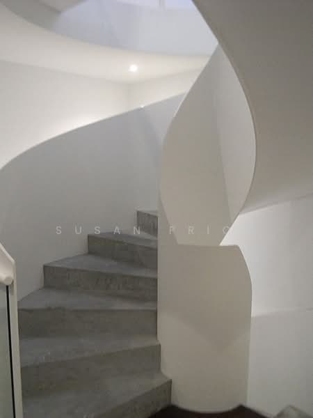 Special Spiral Spectacle at Joo Chiat - 2 Big Bed/Study, Nearby Joo Chiat Place, 2 Bedrooms, 2,300 sqft, Conservation House For Sale, by Susan Prior, 500102751 - Interior - PropertyGuru.com.sg