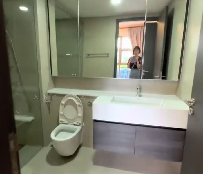 RiverTrees Residences, 27 Fernvale Close, 2 Bedrooms, 732 sqft, Condominium For Rent, by Anthea Yeo 杨丽娇, 500102760 - Bathroom - PropertyGuru.com.sg