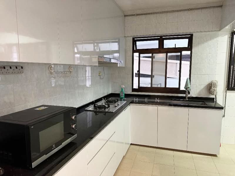 773 Bedok Reservoir View, 773 Bedok Reservoir View, 3 Bedrooms, 1,130 sqft, HDB Flat For Rent, by John Chen, 500102777 - Kitchen - PropertyGuru.com.sg