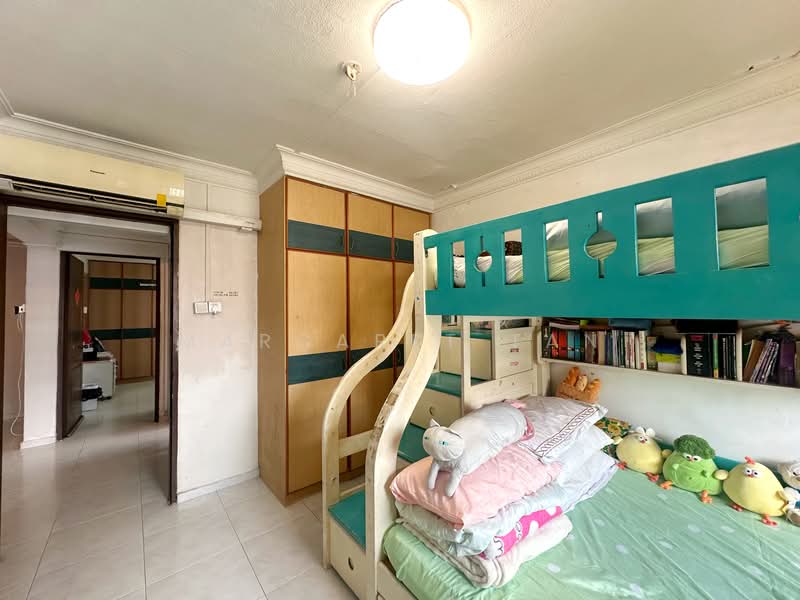 103 Jurong East Street 13, 103 Jurong East Street 13, 3 Bedrooms, 1,292 sqft, HDB Flat For Sale, by Margaret Tan, 500102778 - Bedroom - PropertyGuru.com.sg