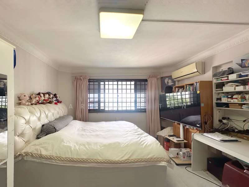 103 Jurong East Street 13, 103 Jurong East Street 13, 3 Bedrooms, 1,292 sqft, HDB Flat For Sale, by Margaret Tan, 500102778 - Bedroom - PropertyGuru.com.sg