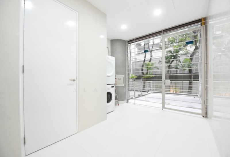 Nassim Jade, 3 Nassim Road, 3 Bedrooms, 2,400 sqft, Condominium For Rent, by Alan Koh, 500102794 - Interior - PropertyGuru.com.sg