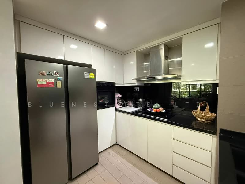 The Florida, 78 Hougang Avenue 7, 3 Bedrooms, 1,292 sqft, Condominium For Sale, by KENNETH CHUA, 500102797 - Kitchen - PropertyGuru.com.sg