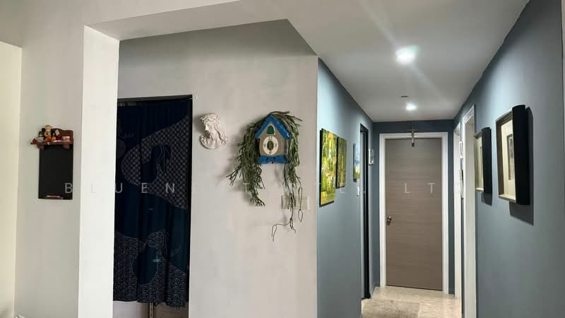 The Florida, 78 Hougang Avenue 7, 3 Bedrooms, 1,292 sqft, Condominium For Sale, by KENNETH CHUA, 500102797 - Corridor - PropertyGuru.com.sg