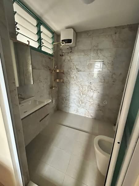 477 Segar Road, 477 Segar Road, Room Rental, 250 sqft, HDB Flat For Rent, by Jeff Huang, 500102804 - Bathroom - PropertyGuru.com.sg