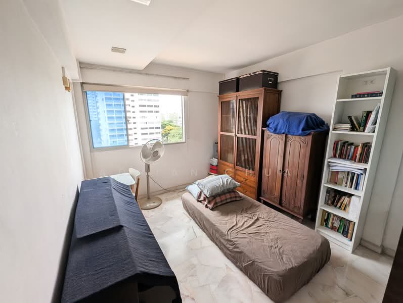 536 Ang Mo Kio Avenue 10, 536 Ang Mo Kio Avenue 10, 2 Bedrooms, 882 sqft, HDB Flat For Sale, by Adrian Chua, 500102805 - Bedroom - PropertyGuru.com.sg