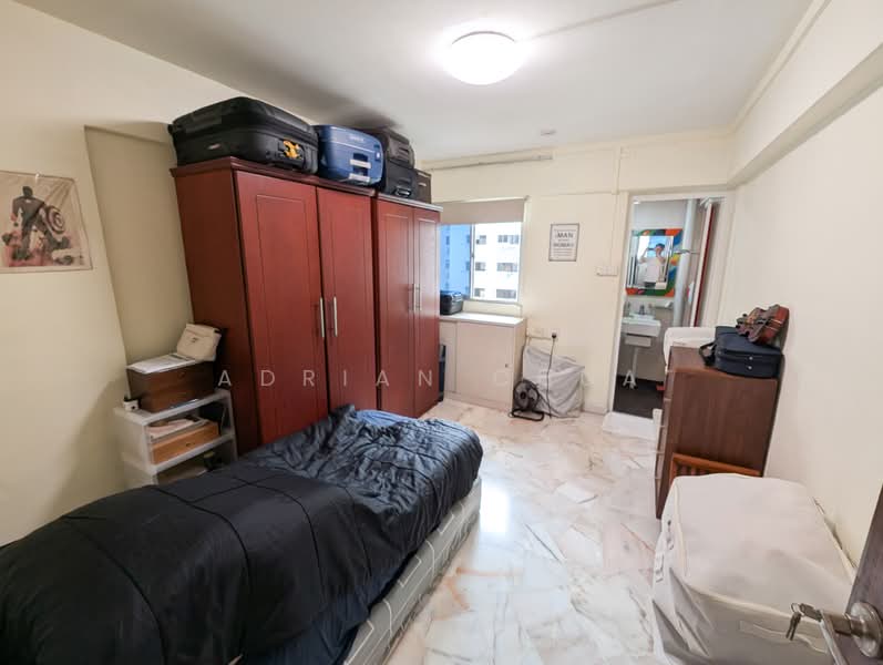 536 Ang Mo Kio Avenue 10, 536 Ang Mo Kio Avenue 10, 2 Bedrooms, 882 sqft, HDB Flat For Sale, by Adrian Chua, 500102805 - Bedroom - PropertyGuru.com.sg