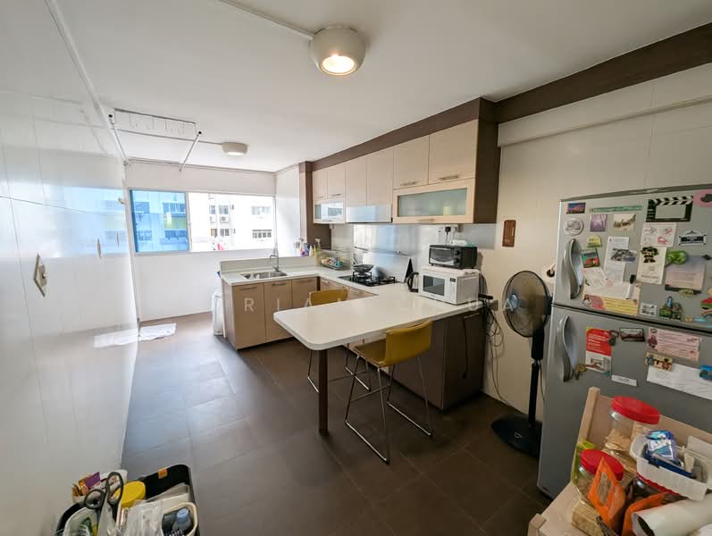 536 Ang Mo Kio Avenue 10, 536 Ang Mo Kio Avenue 10, 2 Bedrooms, 882 sqft, HDB Flat For Sale, by Adrian Chua, 500102805 - Kitchen - PropertyGuru.com.sg