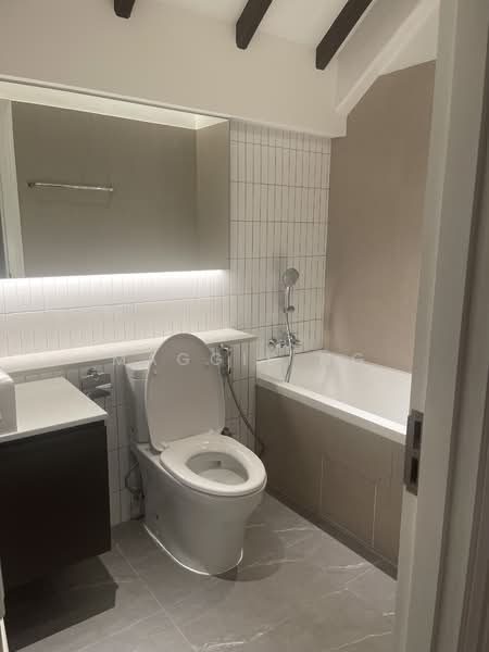 Conservation Shophouse in Chinatown for Rent, , 3 Bedrooms, 1,430 sqft, Shophouse For Rent, by Maggie Ng, 500102809 - Bathroom - PropertyGuru.com.sg