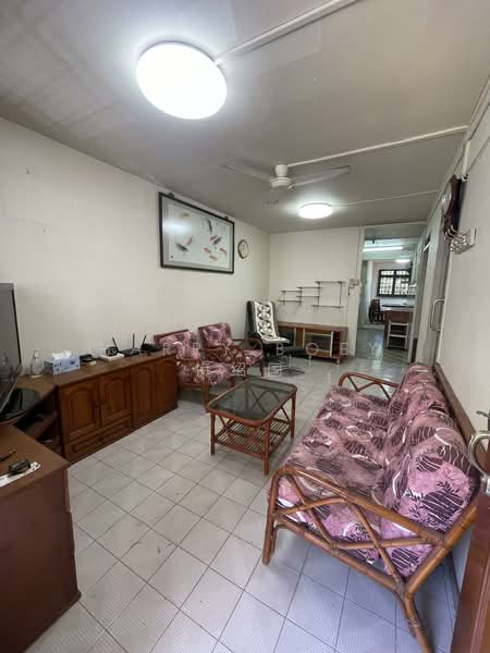 51 Lorong 6 Toa Payoh, 51 Lorong 6 Toa Payoh, 2 Bedrooms, 785 sqft, HDB Flat For Sale, by Harry Boey 梅绍国, 500102810 - Living Room - PropertyGuru.com.sg