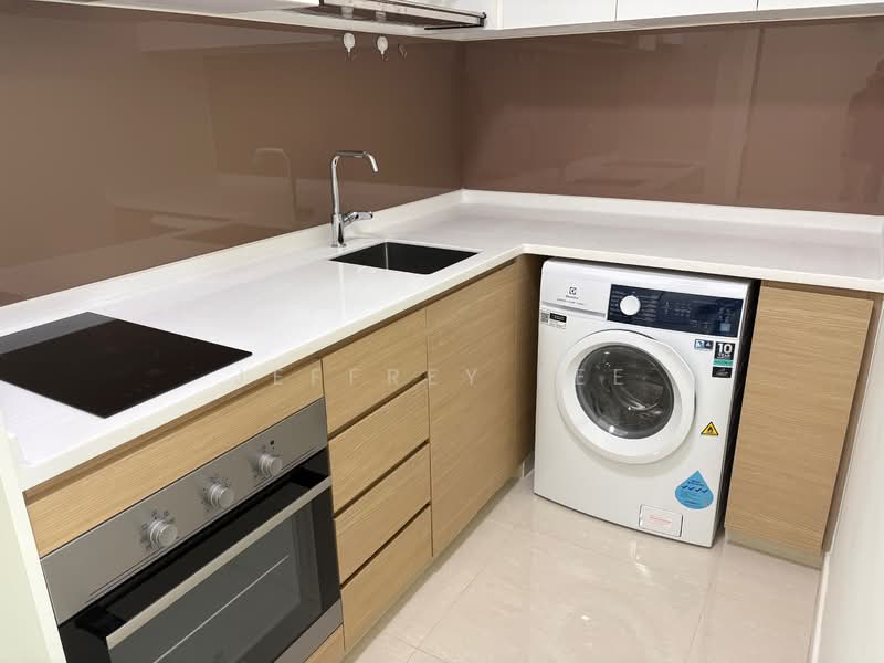 Treasure at Tampines, 55 Tampines Lane, 2 Bedrooms, 678 sqft, Condominium For Rent, by Jeffrey Lee, 500102811 - Kitchen - PropertyGuru.com.sg