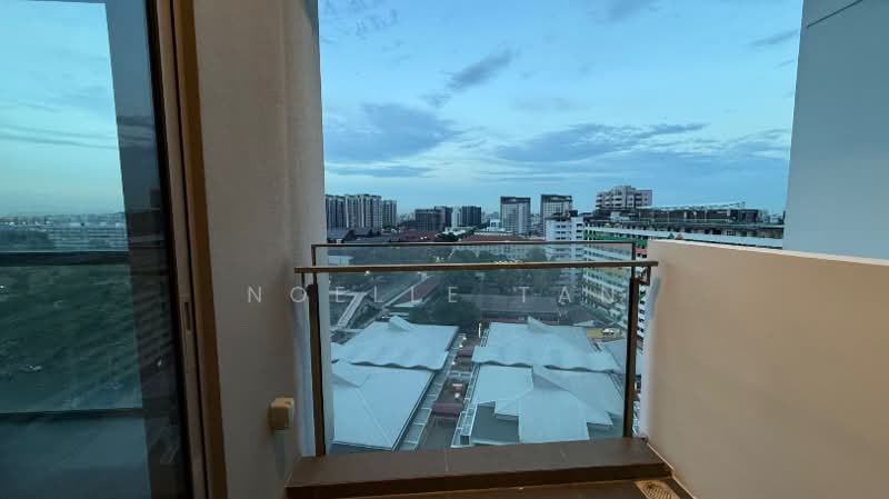 Kovan Regency, 38 Kovan Rise, 1 Bedroom, 560 sqft, Condominium For Sale, by Noelle Tan, 500102814 - Balcony - PropertyGuru.com.sg