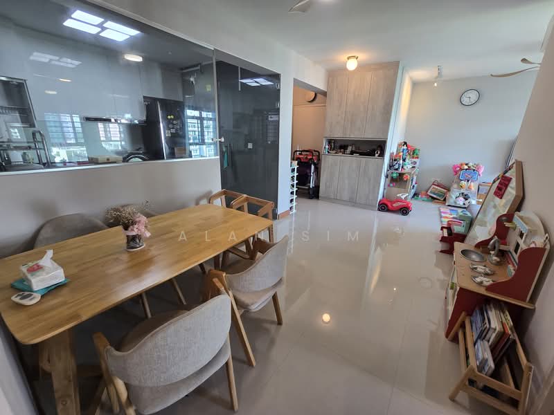 314A Punggol Way, 314A Punggol Way, 3 Bedrooms, 1,001 sqft, HDB Flat For Sale, by Alan Sim, 500102816 - Kitchen - PropertyGuru.com.sg