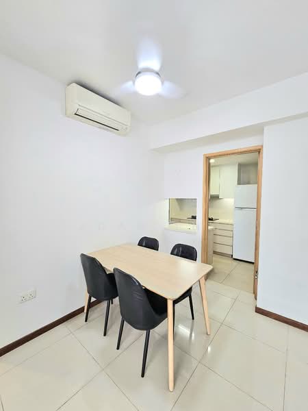 The Tampines Trilliant, 17 Tampines Central 7, 3 Bedrooms, 1,012 sqft, Executive Condominium For Sale, by Adam Tng, 500102820 - Dining Room - PropertyGuru.com.sg