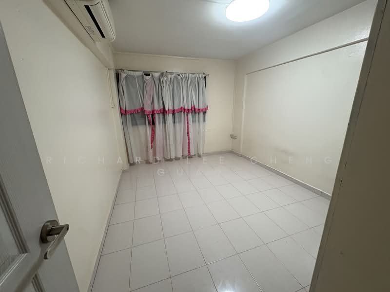 24 Teban Gardens Road, 24 Teban Gardens Road, 3 Bedrooms, 1,066 sqft, HDB Flat For Sale, by Richard Lee Cheng Guan, 500102824 - Interior - PropertyGuru.com.sg