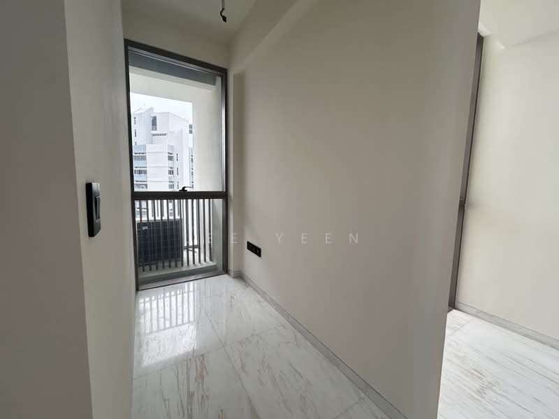 Coastline Residences, 7 Amber Road, 2 Bedrooms, 743 sqft, Condominium For Sale, by Lee Yeen, 500102828 - Balcony - PropertyGuru.com.sg