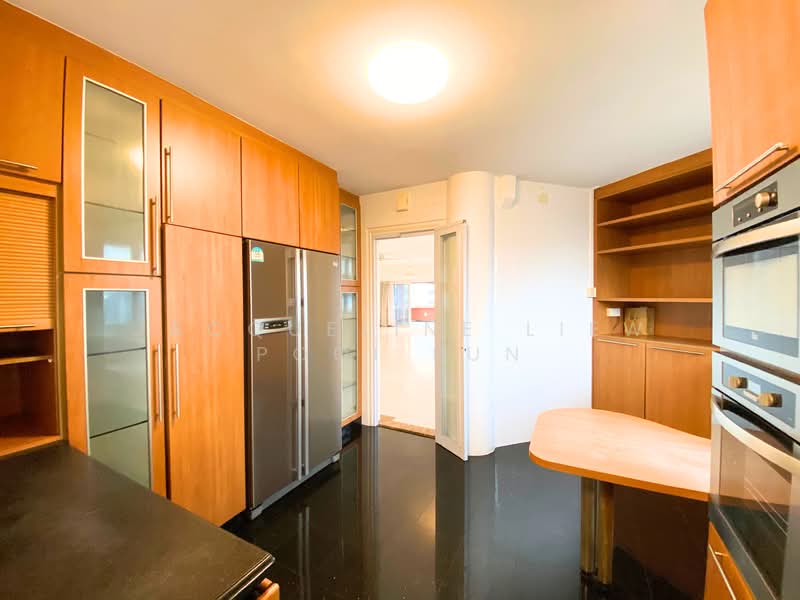 Parkway View, 39 Marine Parade Road, 4 Bedrooms, 3,572 sqft, Condominium For Rent, by Jacqueline Liew Pooi Fun, 500102836 - Kitchen - PropertyGuru.com.sg