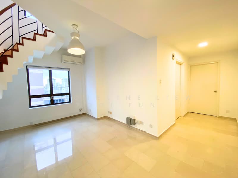 Parkway View, 39 Marine Parade Road, 4 Bedrooms, 3,572 sqft, Condominium For Rent, by Jacqueline Liew Pooi Fun, 500102836 - Living Room - PropertyGuru.com.sg
