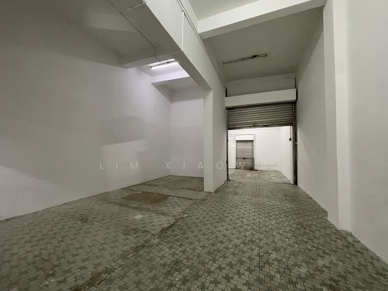 193 Kitchener Road, , 1,000 sqft, Office For Rent, by Lim Xiaowei, 500102851 - Possible Enclosed Office/Storage Space - CommercialGuru.com.sg