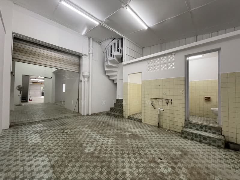 193 Kitchener Road, , 1,000 sqft, Office For Rent, by Lim Xiaowei, 500102851 - Private Toilet and Pantry Space - CommercialGuru.com.sg