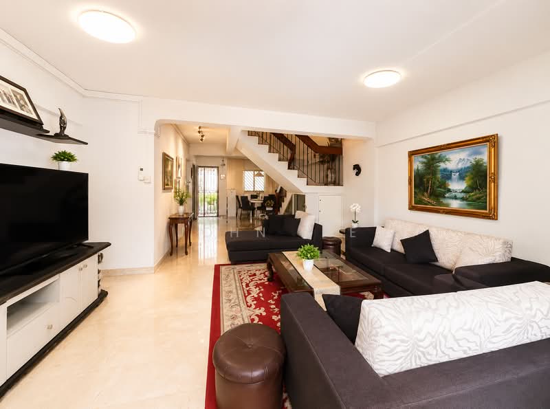 405 Jurong West Street 42, 405 Jurong West Street 42, 4 Bedrooms, 1,604 sqft, HDB Flat For Sale, by John Lee, 500102853 - Living Room - PropertyGuru.com.sg