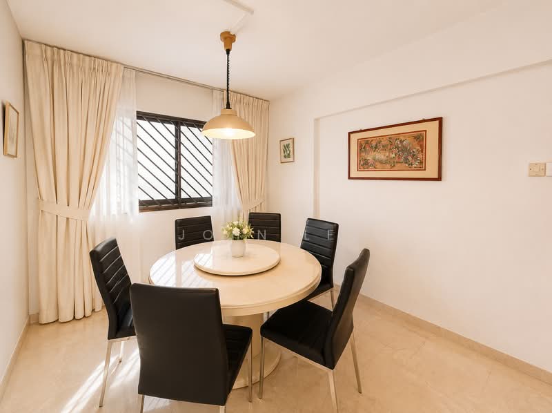 405 Jurong West Street 42, 405 Jurong West Street 42, 4 Bedrooms, 1,604 sqft, HDB Flat For Sale, by John Lee, 500102853 - Dining Room - PropertyGuru.com.sg