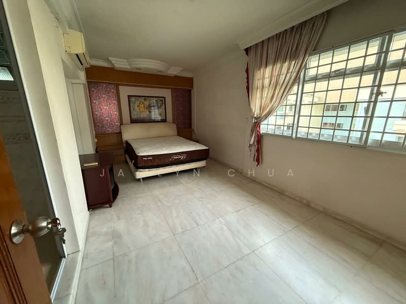 362 Woodlands Avenue 5, 362 Woodlands Avenue 5, 4 Bedrooms, 1,518 sqft, HDB Flat For Sale, by Jaclyn Chua, 500102857 - Bedroom - PropertyGuru.com.sg