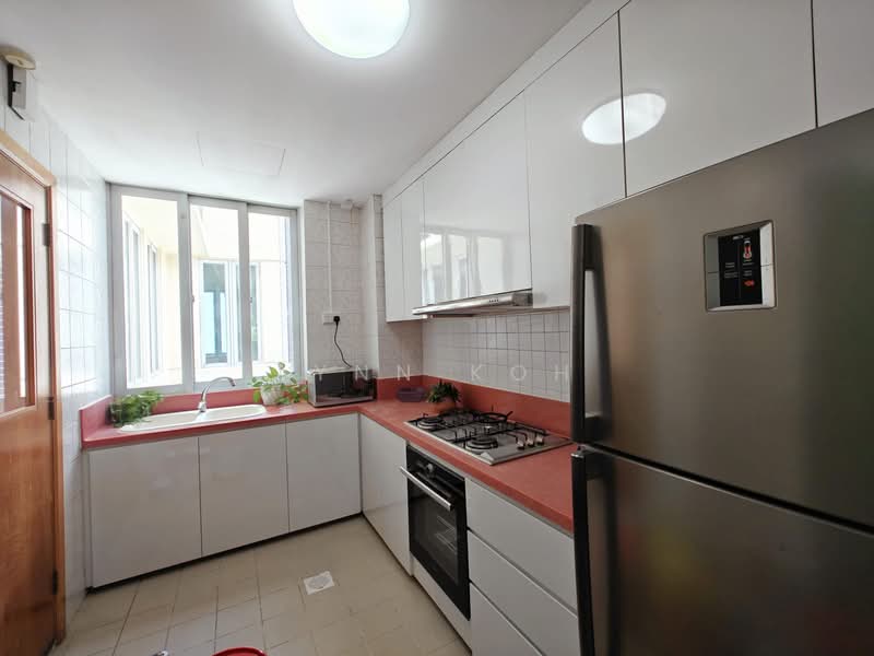 The Huntington, 190 Moulmein Road, Room Rental, 80 sqft, Condominium For Rent, by Lynn Koh, 500102869 - Kitchen - PropertyGuru.com.sg