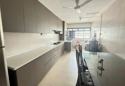 For Rent - 236 Hougang Avenue 1