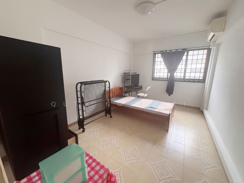 236 Hougang Avenue 1, 236 Hougang Avenue 1, 3 Bedrooms, 1,119 sqft, HDB Flat For Rent, by Quek Ngee Wei, 500102872 - Bedroom 2 - PropertyGuru.com.sg