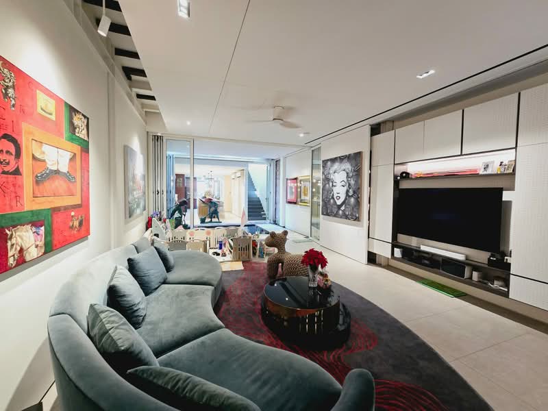 Dashing Modern Orchard Couple's Showpiece, Nearby Hoot Kiam Road, 4 Bedrooms, 3,475 sqft, Conservation House For Sale, by Susan Prior, 500102884 - PropertyGuru.com.sg