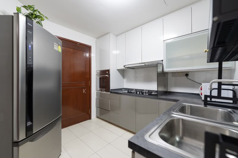 The Aberdeen, 2 Jalan Taman, 3 Bedrooms, 1,302 sqft, Condominium For Sale, by K.S Tan, 500102890 - Kitchen - PropertyGuru.com.sg