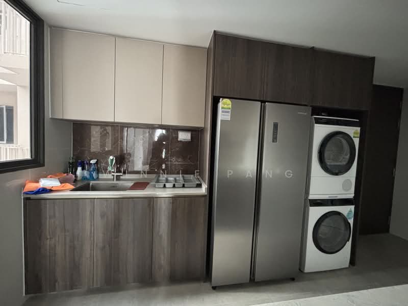 AMO Residence, 21 Ang Mo Kio Rise, 4 Bedrooms, 1,292 sqft, Condominium For Rent, by Winnie Pang, 500102900 - Kitchen - PropertyGuru.com.sg