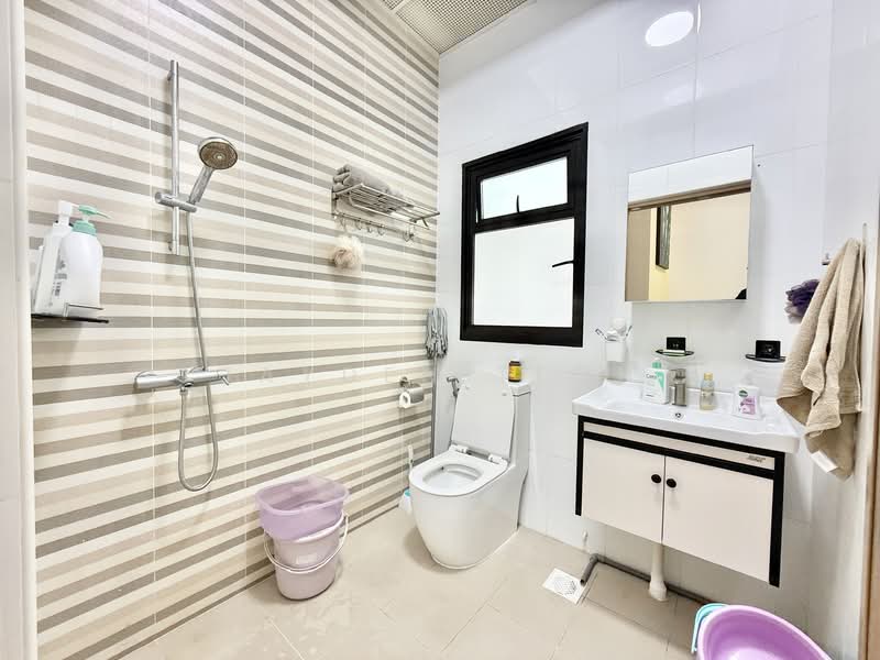 419B Northshore Drive, 419B Northshore Drive, 1 Bedroom, 506 sqft, HDB Flat For Sale, by Jayden Teoh, 500102904 - Bathroom - PropertyGuru.com.sg